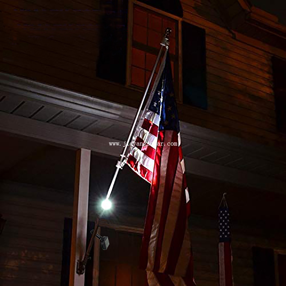 Solar Flagpole Light